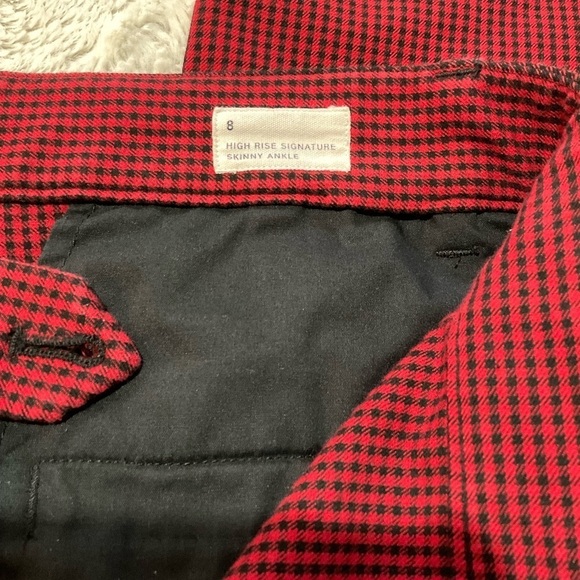 GAP High Rise Skinny Ankle Black/Red Tiny Check Pants Size 8 - Picture 3 of 7